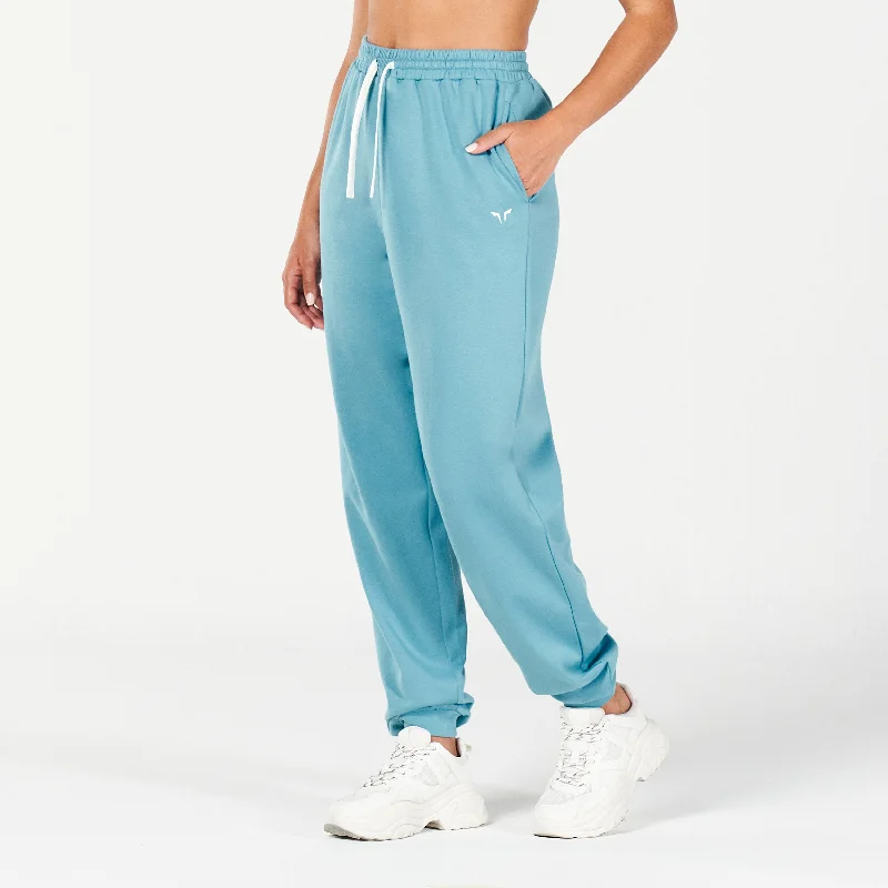 Women's Plus-Size Apparel Polished Style Deals Core Oversized Sweatpants - Delph Blue