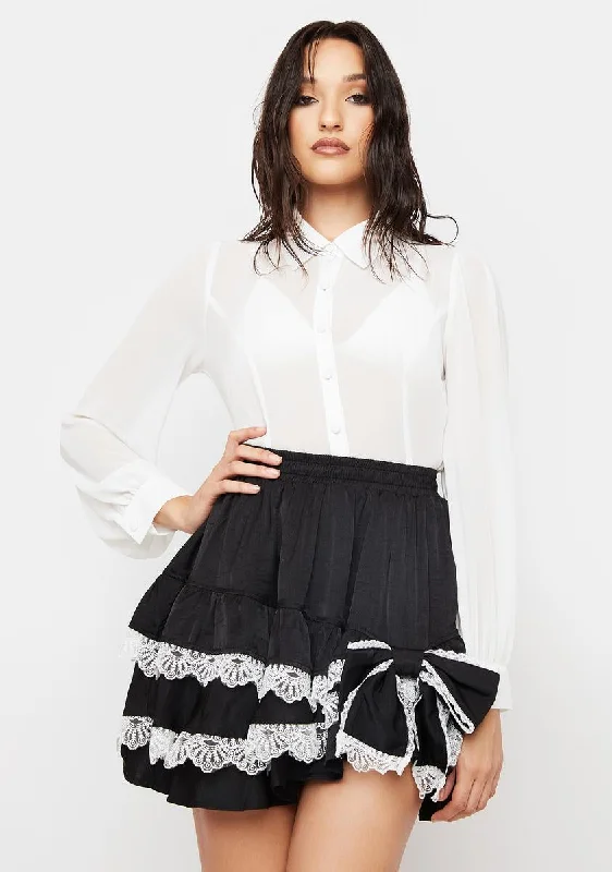 Women's Relaxed Outfit Classic Modern Offers Black Bow Mini Skirt