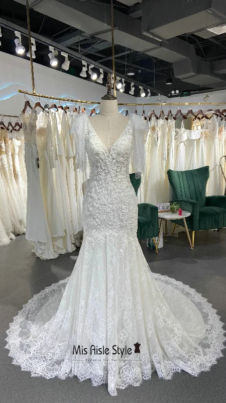 Women's Clothing And Garments Sets Feminine Style Promotions Classic Mermaid Ivory Lace Wedding Dress