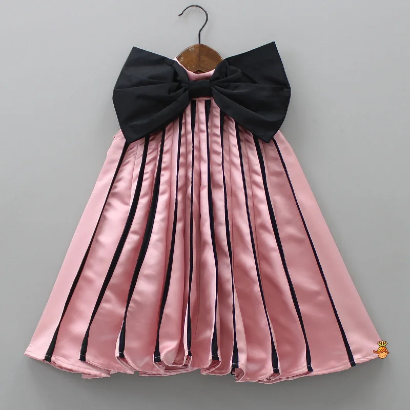 Women's Plus-Size Attire Fall Sale, Prices Drop Charming Pink And Black Stylish Pleated Dress