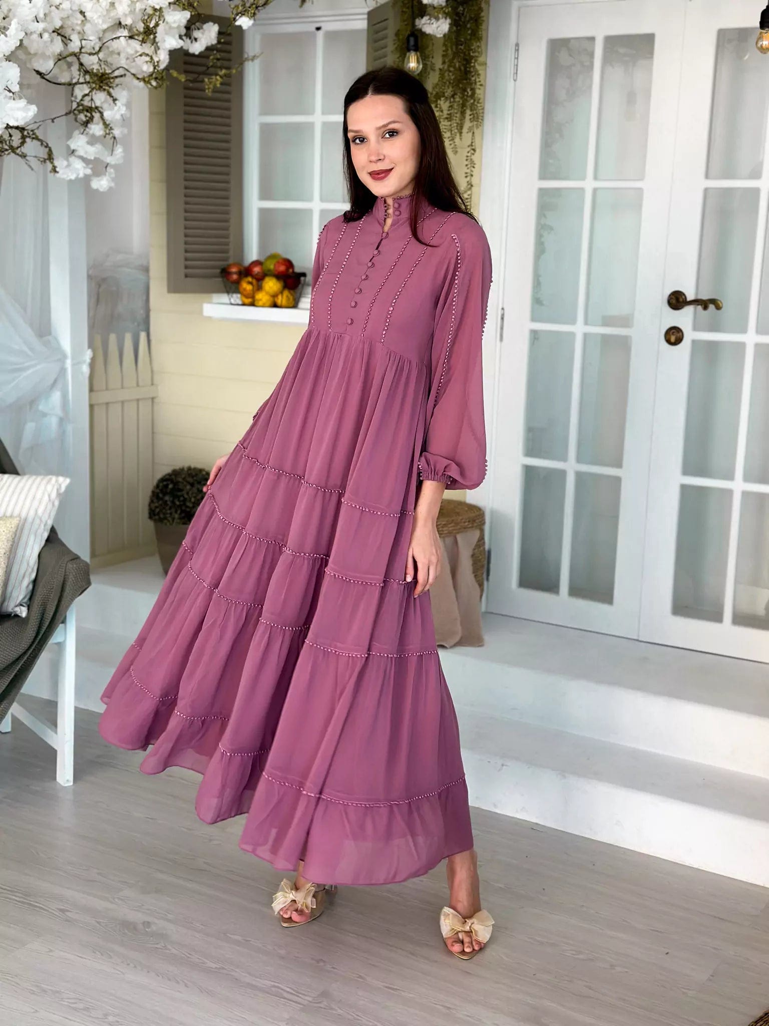 Women's Vacation Outfit Hot Deals Amber Lace Solid Long Dress - Mauve