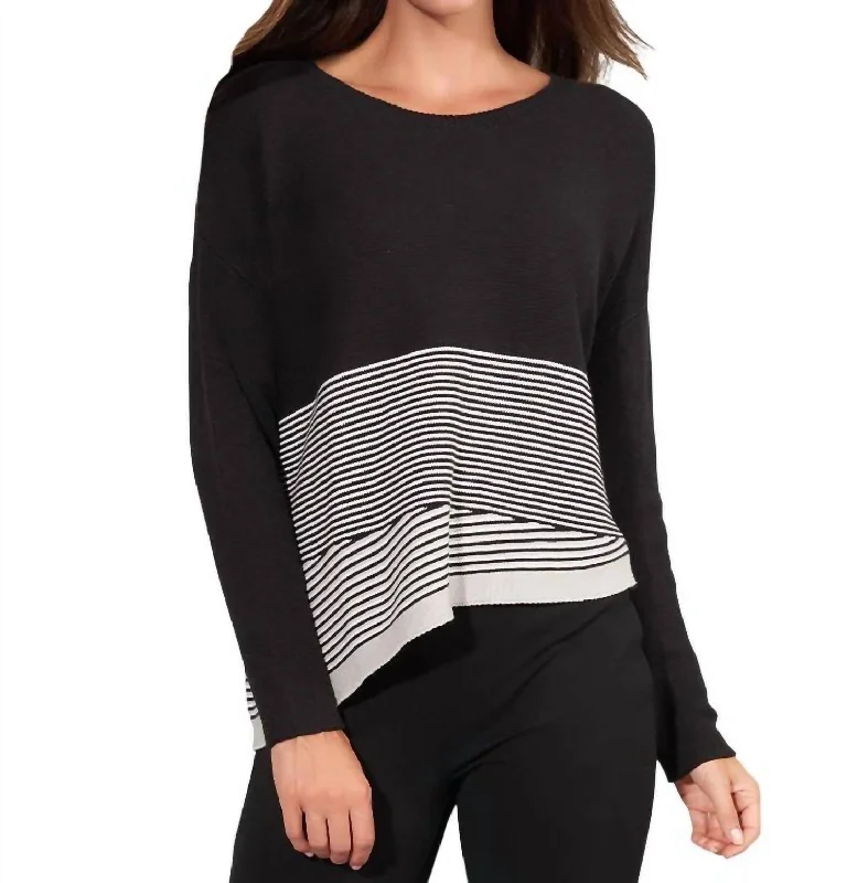 Women's Trendy Outfit Affordable Trendy Fashion Screen Saver Sweater In Black