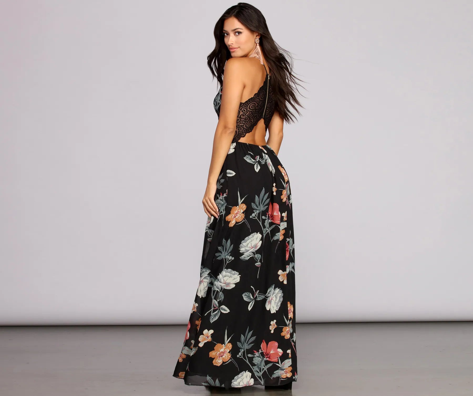 Stylish Women's Garments Stay Ahead In Style Flower Power Chiffon Maxi Dress