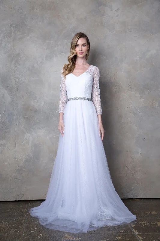 Women's Travel Garments Daring Fashion Promotions Long 3/4 Sleeve Bridal Gown Wedding Dress