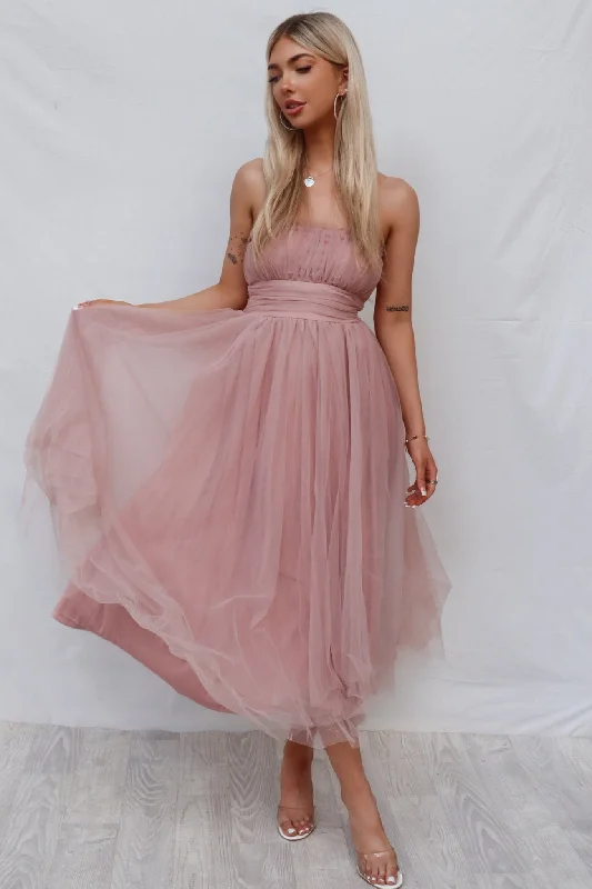 Vintage-Inspired Women's Apparel Chic And Trendy Maria Tulle Midi Dress - Blush Pink