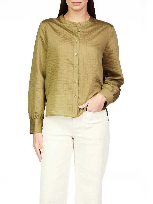 Sporty Fashion Offers Femme Top In Dark Olive