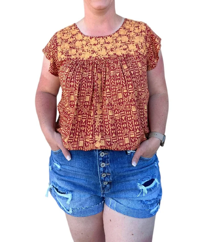 New Arrivals Flutter Woven Top In Rust