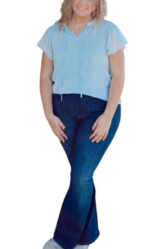 Sustainable Fashion Extravaganza Linen Animal Jacquard Raglan Sleeve Top With Front Tie In Light Blue