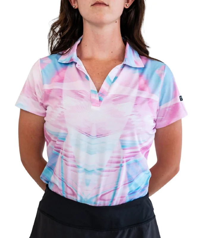 On-Trend Fashion Offers Women's Golf Polo In Summer Ice