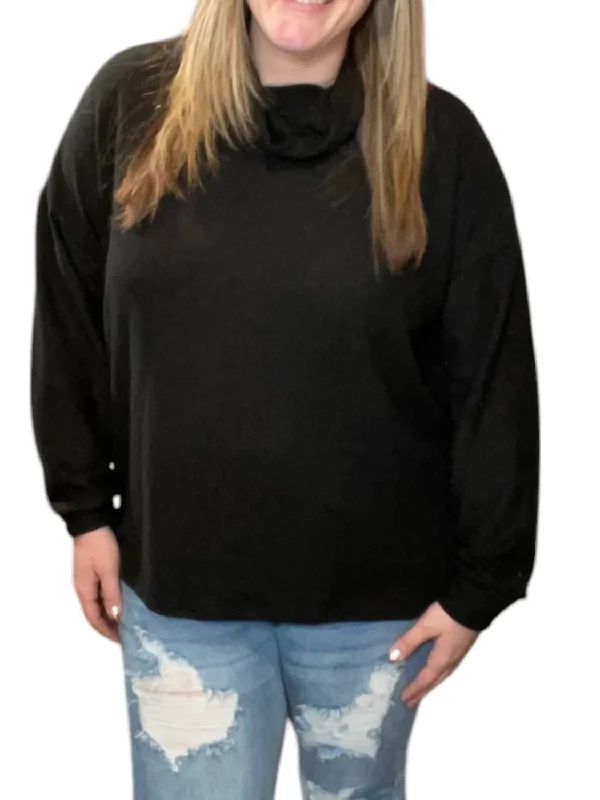 Catch Every Fashion Trend Cozy Top In Black