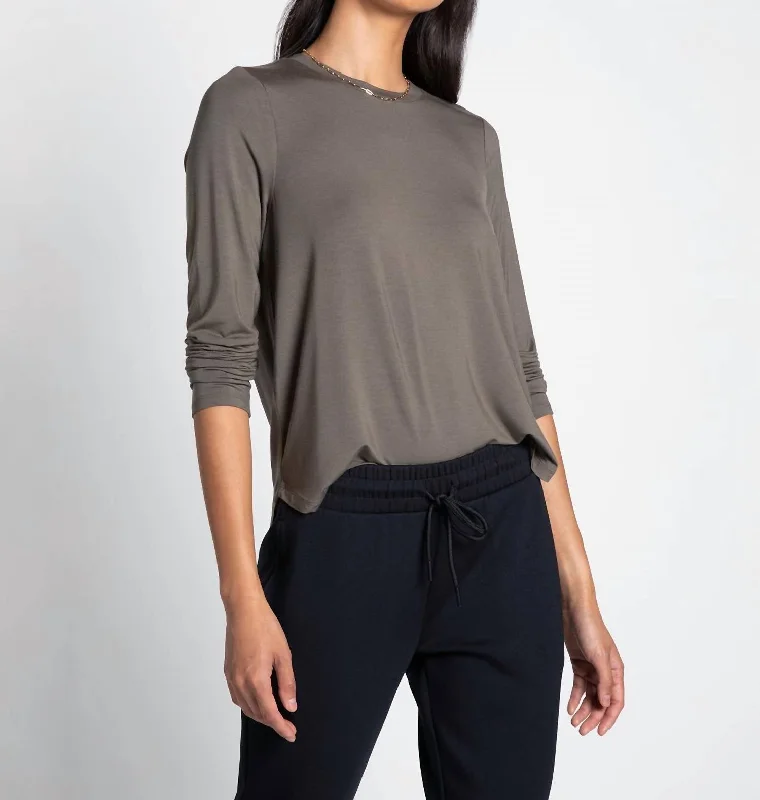 Fashion-Forward Offers Stassia Top In Olive Vine