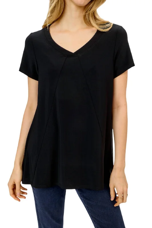 Refined Fashion Sale Loose Fit V-Neck Top In Black