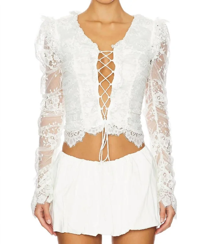 Laid-Back Fashion Offers Lexi Top In White