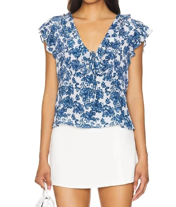 Trendy Looks On Sale Carmine Top In Chambray Floral