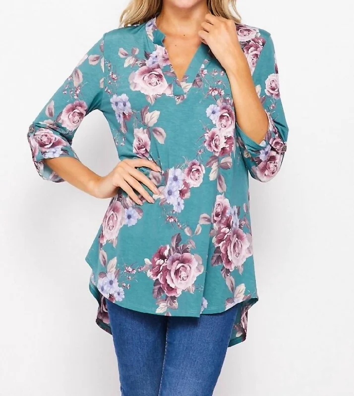 Contemporary Fashion Sale Floral Gabby Top In Blue