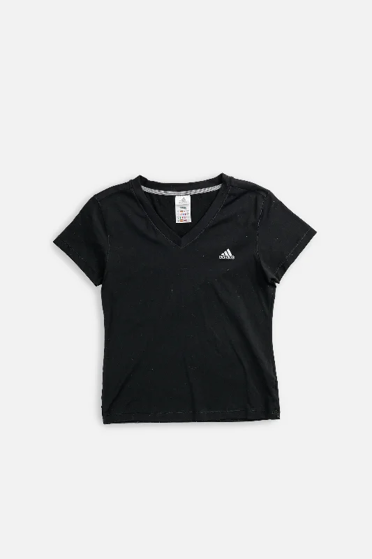 Chic And Casual Unisex Fashion Trends Huge Discounts This Week Vintage Adidas Athletic Tee - M