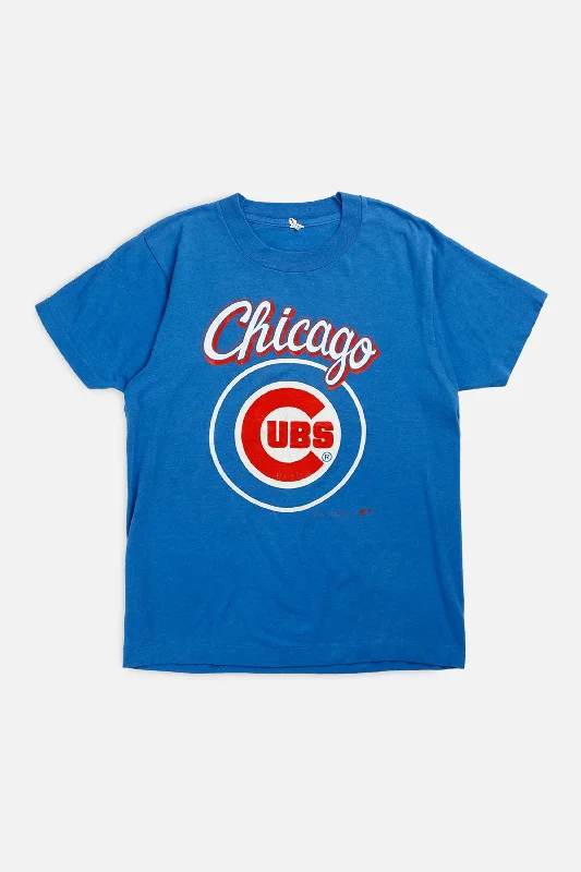 Functional And Stylish Unisex Outerwear Huge Markdowns Vintage Chicago Cubs MLB Tee - Women's S