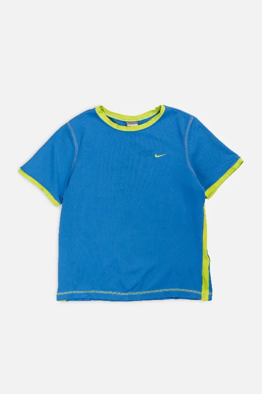 Fashion-Forward Gender-Neutral Outerwear Latest Trends Vintage Nike Tee - Women's S